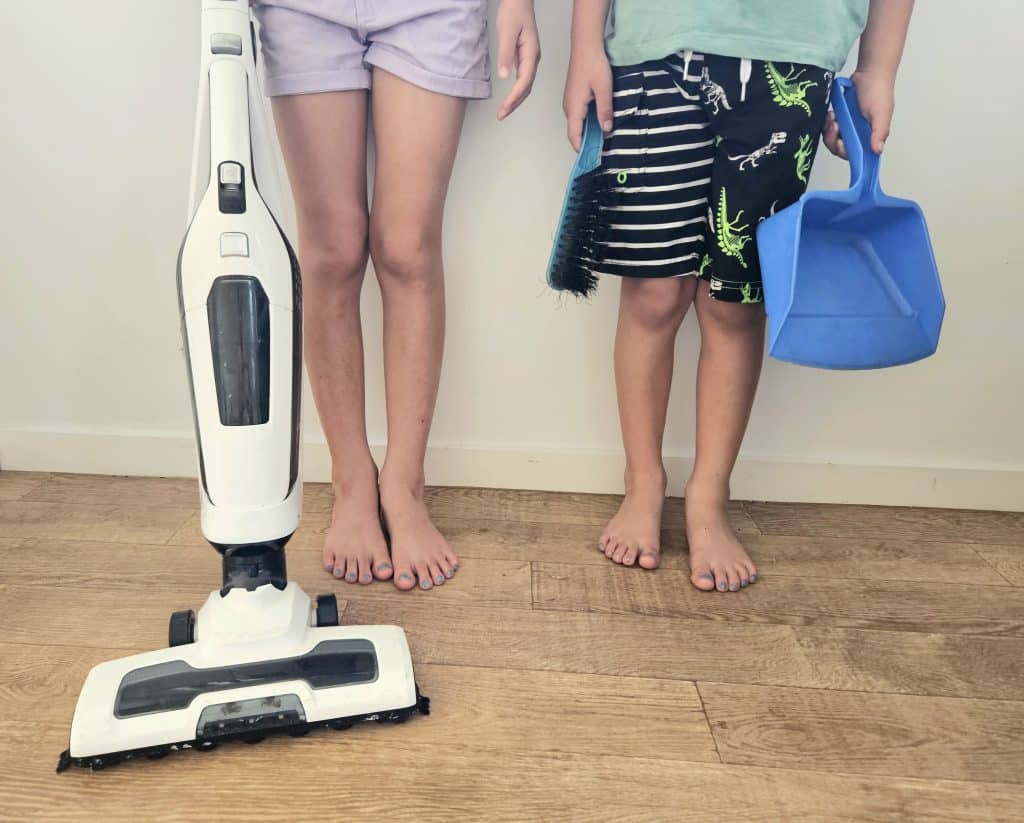 kids doing chores.