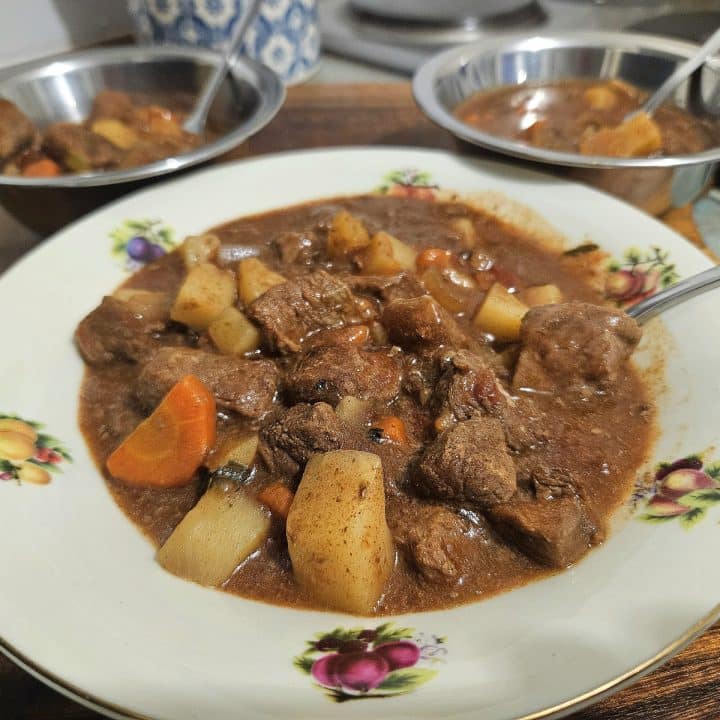 Easy Slow Cook Beef Stew Recipe