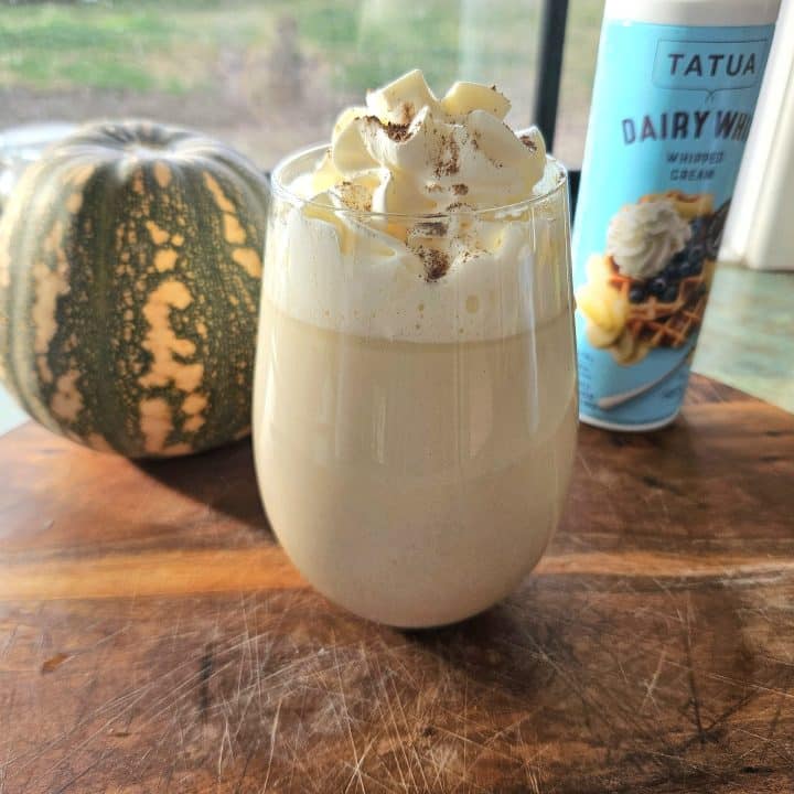 An easy homemade white chocolate pumpkin latte drink. This recipe does not use coffee and is rich, thick, creamy with a subtle pumpkin taste.