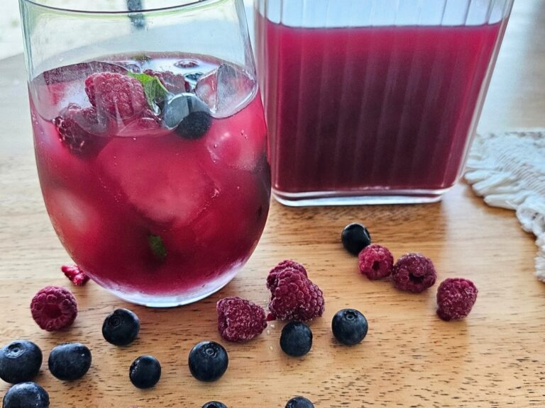 Easy Chamomile Berry Iced Tea Recipe